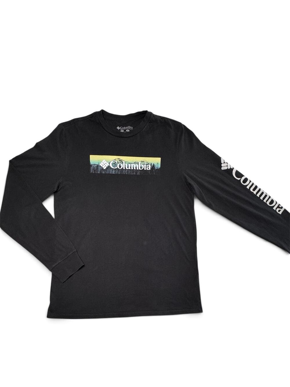 Columbia Mens Medium Long Sleeve T-Shirt Black Graphic Box Logo Mountain Forest